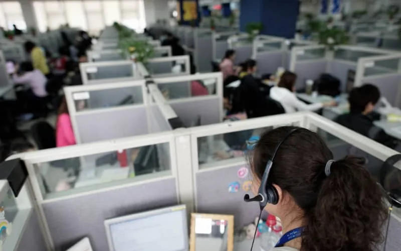 France : arrêtés pour une vaste escroquerie via une plateforme phoning installée au Maroc