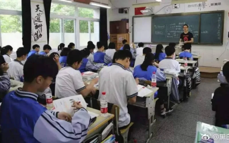 Face à l'impossibilité de retourner en Chine, les étudiants marocains appellent à l'aide 