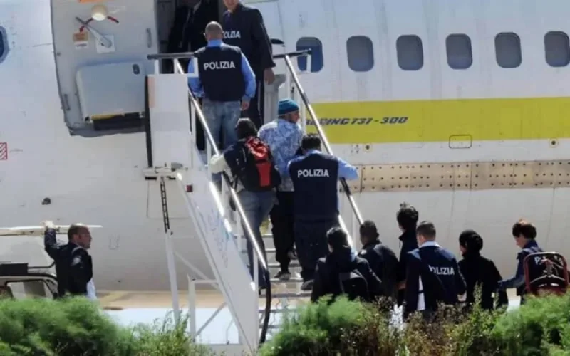 L'Italie va expulser les immigrés en situation irrégulière 