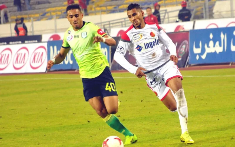 Le championnat de football marocain malmené par le Covid-19