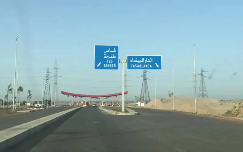 Casablanca : une fille sexy pour appâter les victimes sur la route