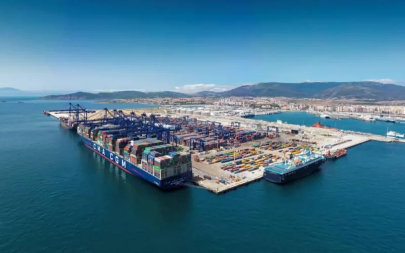 Comment le port d'Algésiras entend battre Tanger-Med
