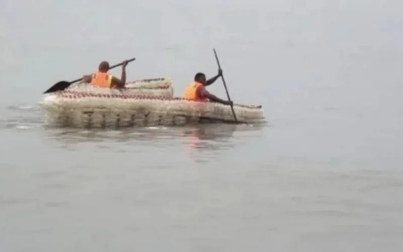 Kayaks et jet-skis pour se rendre illégalement en Espagne