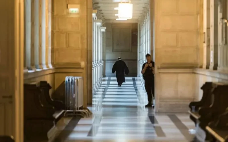 France : prison ferme pour un MRE et sa maitresse