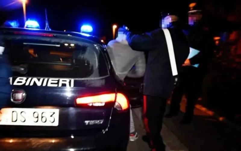 Un Marocain d'Italie tente de brûler sa femme