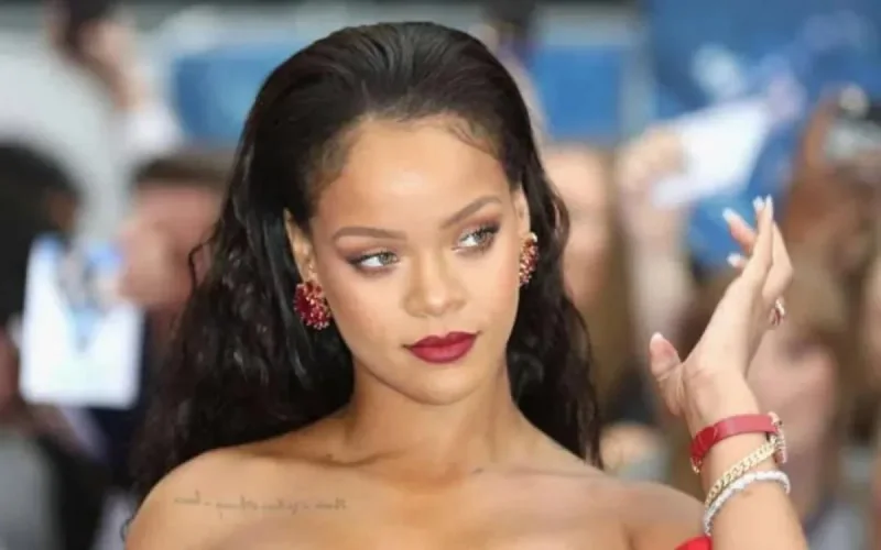 Rihanna contrainte de s'excuser auprès des musulmans