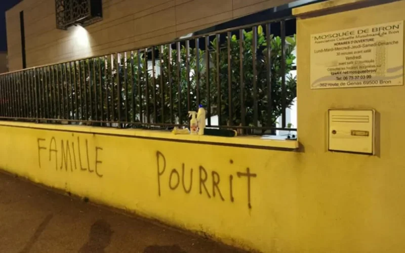 Une mosquée de Lyon cible de tags islamophobes