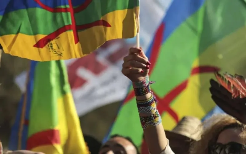L'interdiction de port du drapeau amazigh est arbitraire selon l'Onu