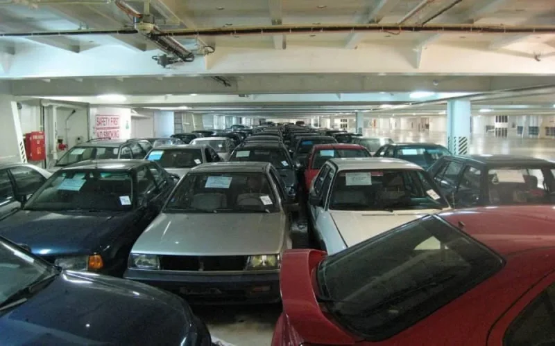 Voitures d'occasion : l'Afrique, poubelle de l'Europe