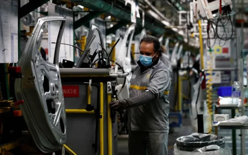 Non compétitive face à Tanger, l'usine Renault de Flins ferme 