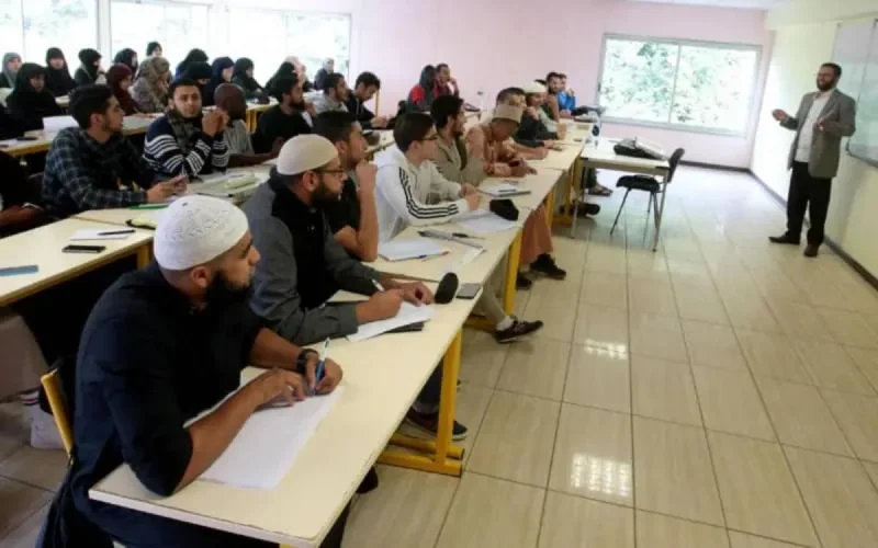 France : les imams vent debout contre le projet de « labellisation »