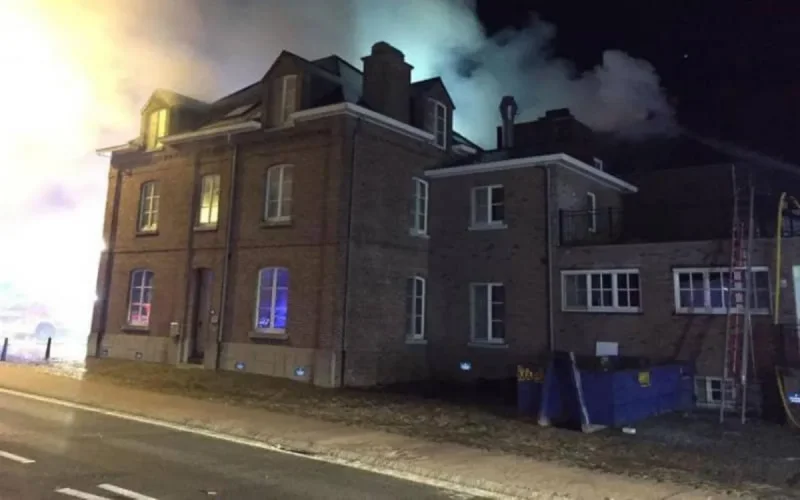 Belgique : l'extrême droite derrière l'incendie d'un centre d'asile de Bilzen