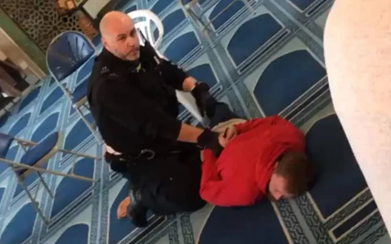 Mosquée de Londres : l'auteur d'une attaque au couteau condamné à 7 ans de prison