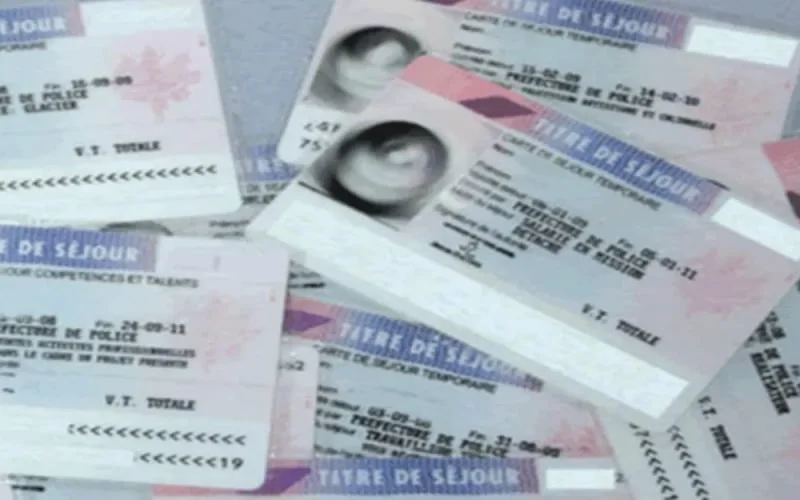 Île-de-France : une fonctionnaire de la préfecture radiée pour une affaire de faux titres de séjour