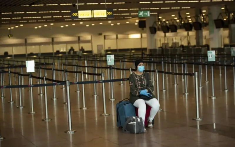 La France va-t-elle imposer un passeport vaccinal aux voyageurs ?