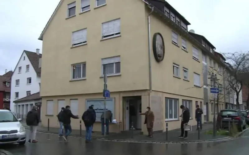 Allemagne : un imam battu à mort devant son épouse