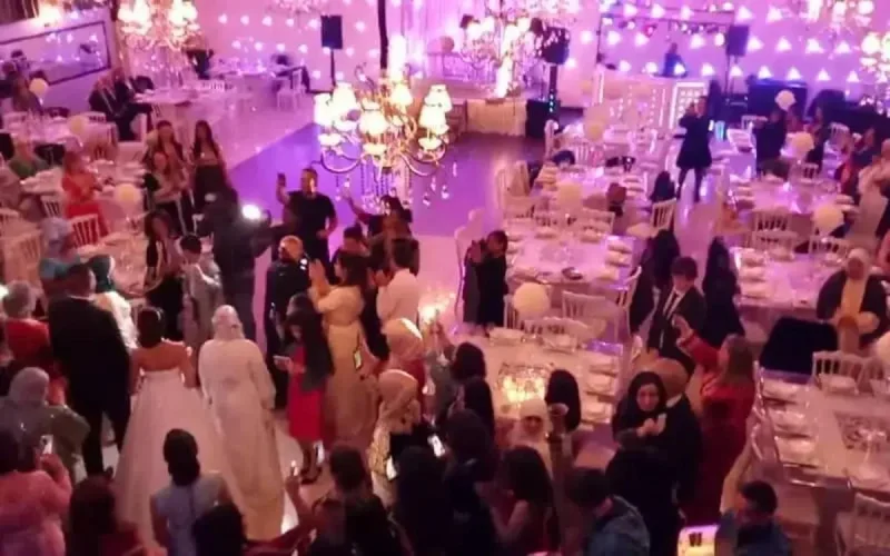 Des Marocains ont trouvé une astuce pour organiser les mariages