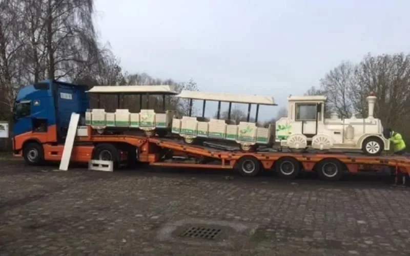 Le petit train de la région lilloise en partance pour Marrakech