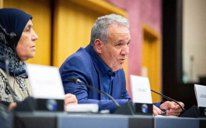 Le père de Nasser Zefzafi appelle le roi Mohammed VI à sauver son fils