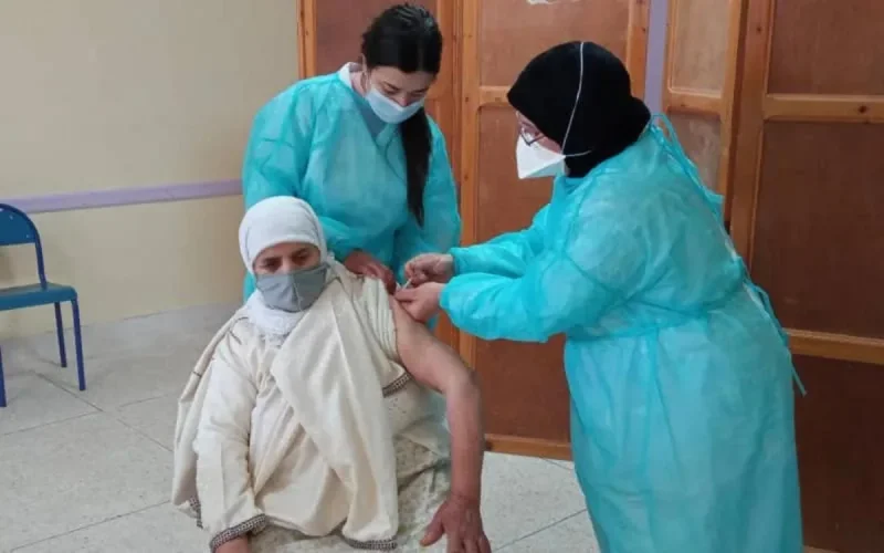 Vaccination anti-Covid : le Maroc maintient sa place dans le top 10 mondial