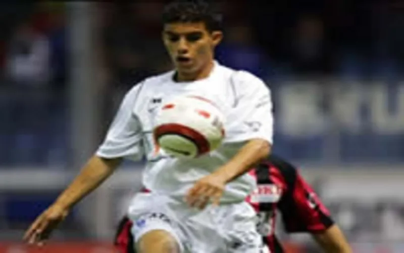 Belgique : Mbarek Boussoufa "soulier d'Ebène" 2006 