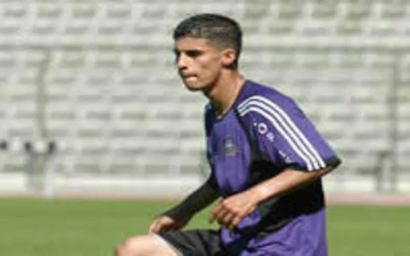Mbark Boussoufa, l'étoile qui monte