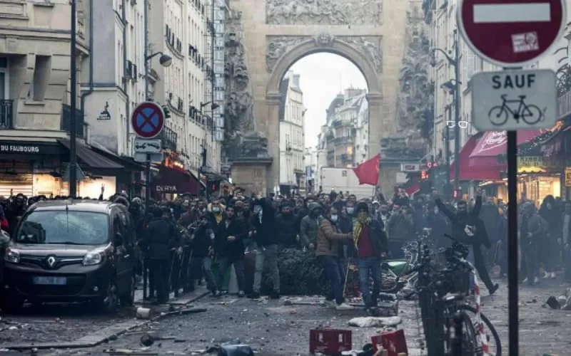 Attaque raciste à Paris : les mosquées du Rhône appellent l'État à combattre « l'extrémisme violent »