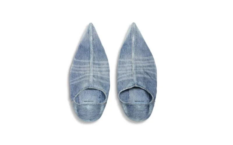 Face aux critiques, Balenciaga retire les babouches marocaines de sa boutique 