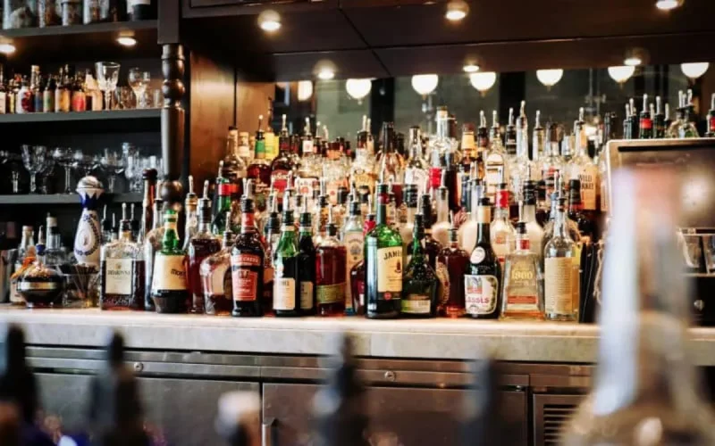 Un ingénieur d'État arrêté à Nador pour ouverture illégale de bar 