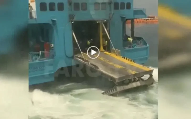 Un bateau avec des MRE victime d'un incident à Sebta