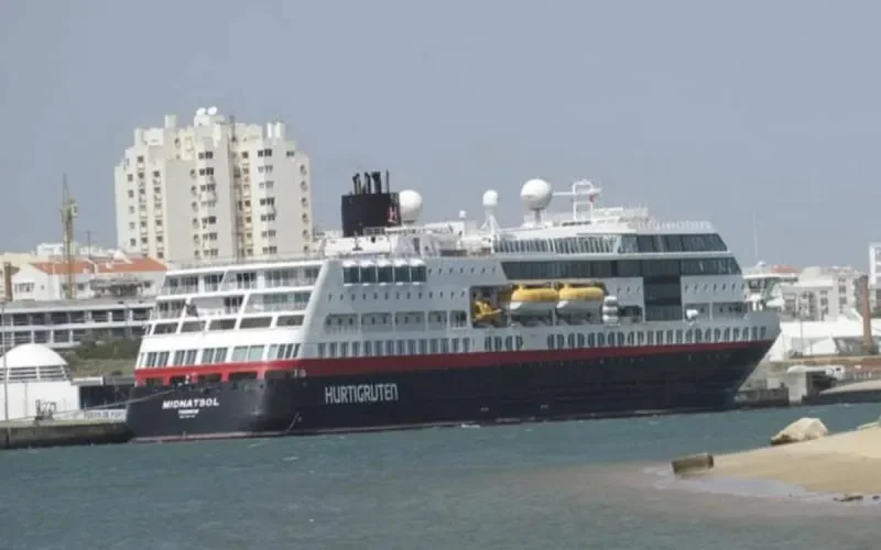 Les vraies raisons du retard du lancement de la ligne Portimão-Tanger