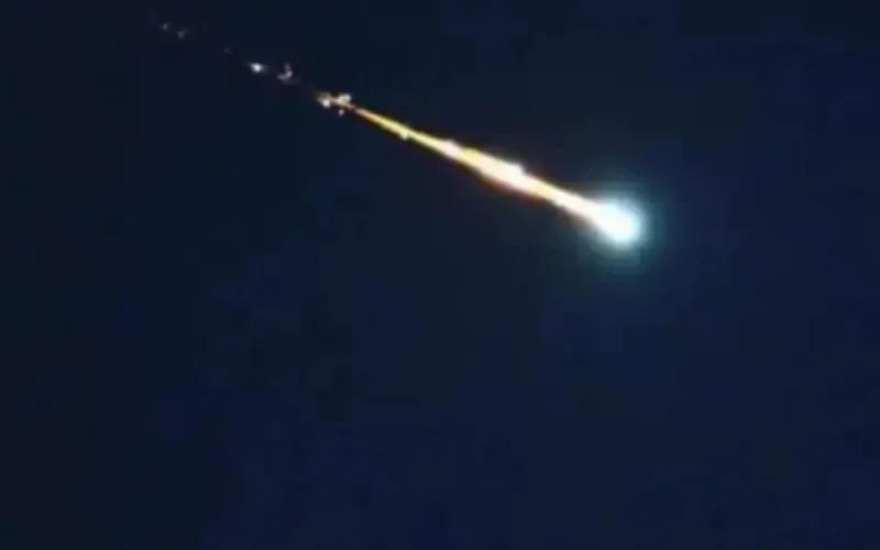 Une boule de feu aperçue dans le ciel marocain (vidéo)