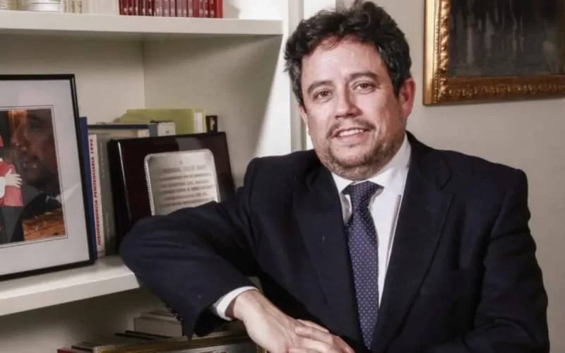 Brahim Ghali a choisi Manuel Ollé pour assurer sa défense