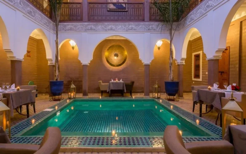 Adieu Cuba, bonjour le Maroc : Pourquoi les touristes québécois changent de cap en 2026