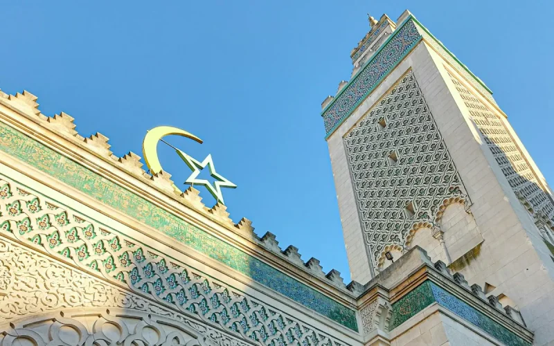 Ramadan 2026 : Le CFCM accuse la Mosquée de Paris de rompre la concertation
