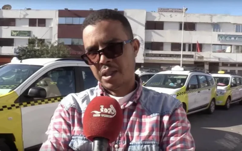 Un Marocain trouve 500 000 dirhams... et les rend à ses propriétaires (vidéo)