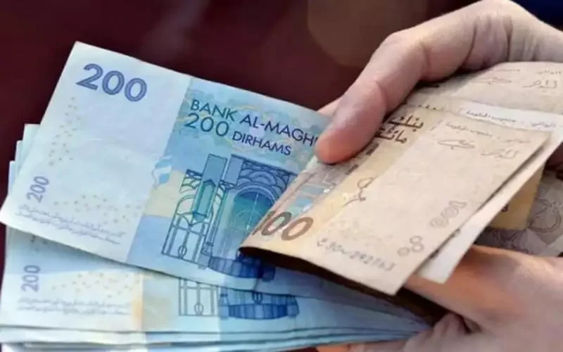 Dépréciation du dirham par rapport à l'euro et au dollar 