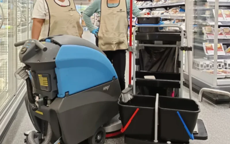 Elior-Derichebourg : des salariées licenciées pour avoir porté le voile