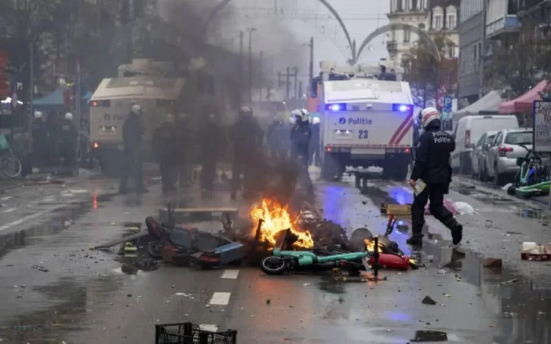 Violences à Bruxelles : le bourgmestre appelle à la non stigmatisation des Marocains