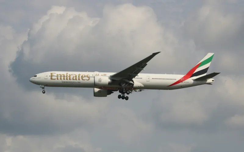 Casablanca épargnée : Emirates maintient ses vols malgré la paralysie du ciel à Dubaï