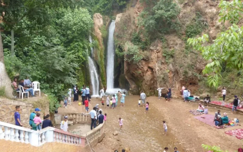 Maroc : Une employée municipale piégée par ses photos de vacances