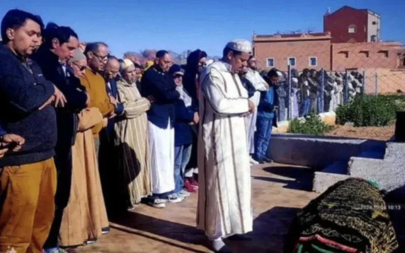 Obsèques d'Abdelaziz Barrada : Lekjaa et les joueurs marocains brillent par leur absence