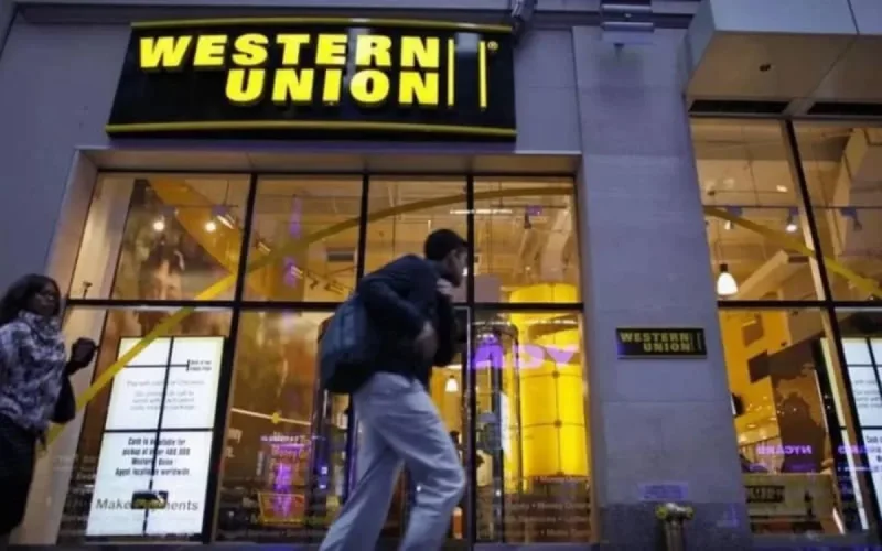 La France veut réduire les coûts de transferts des MRE