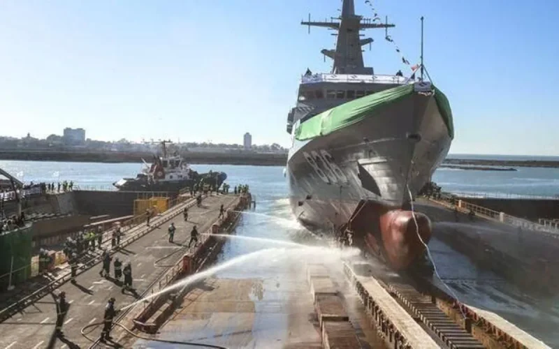 Défense : un patrouilleur flambant neuf pour le Maroc