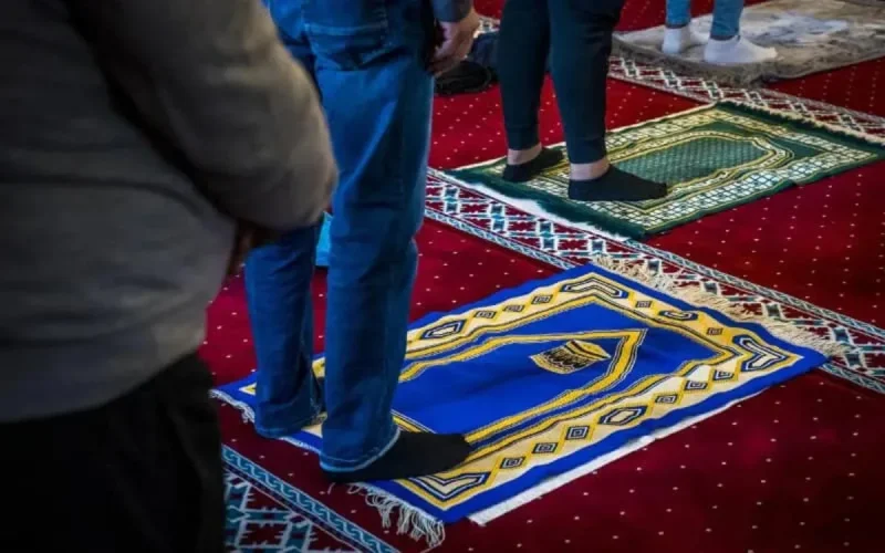 Pays-Bas : les musulmans dénoncent l'espionnage des mosquées 