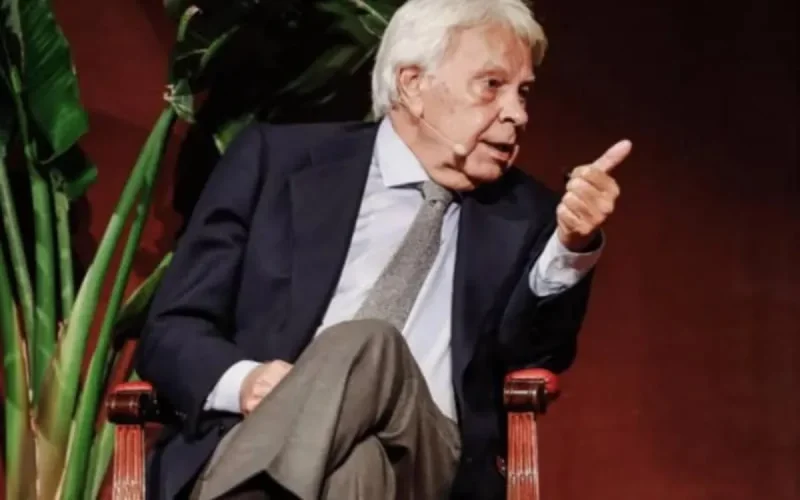 Felipe González réitère son soutien au plan d'autonomie du Sahara