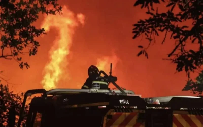 Les pompiers français sous la hantise de la remontée d'air chaud depuis le Maroc 
