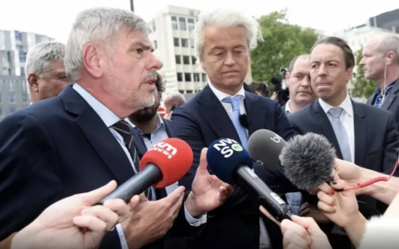 Bruxelles : des communes interdisent la venue de deux leaders de l'extrême-droite