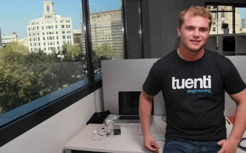 Deux Marocains tentent de voler 25 millions d'euros au fondateur de Tuenti