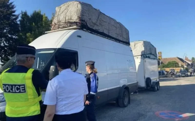 Yvelines : contrôle d'un imposant chargement en route vers le Maroc 